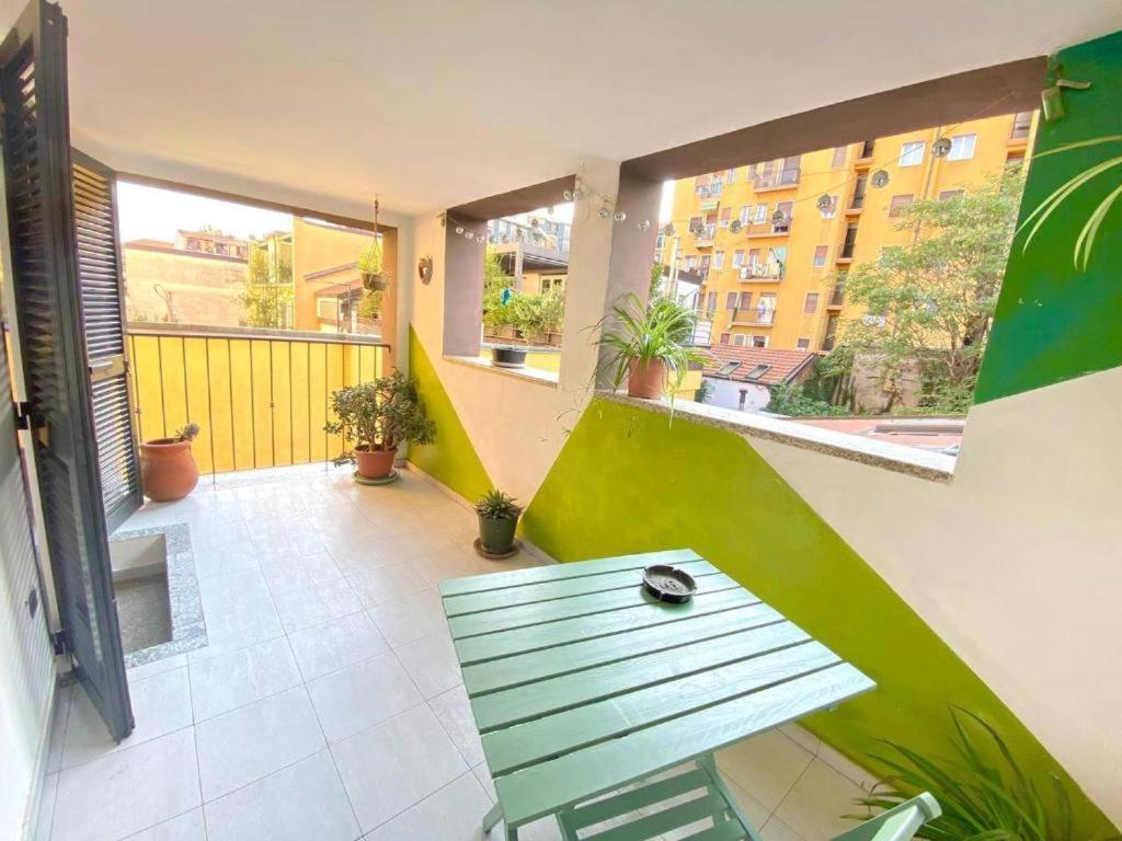 Ferienwohnung Conte Rosso House, Con Doppia Terrazza In Coorte Tranquilla A Due Passi Da Stazione E Metropolitana Lambrate Mailand Exterior foto